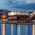 Billys_Exterior_Night