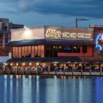 Billys_Exterior_Night_