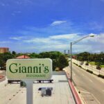 Gianni's