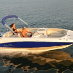 AquaticBoatRental_Running_Couple