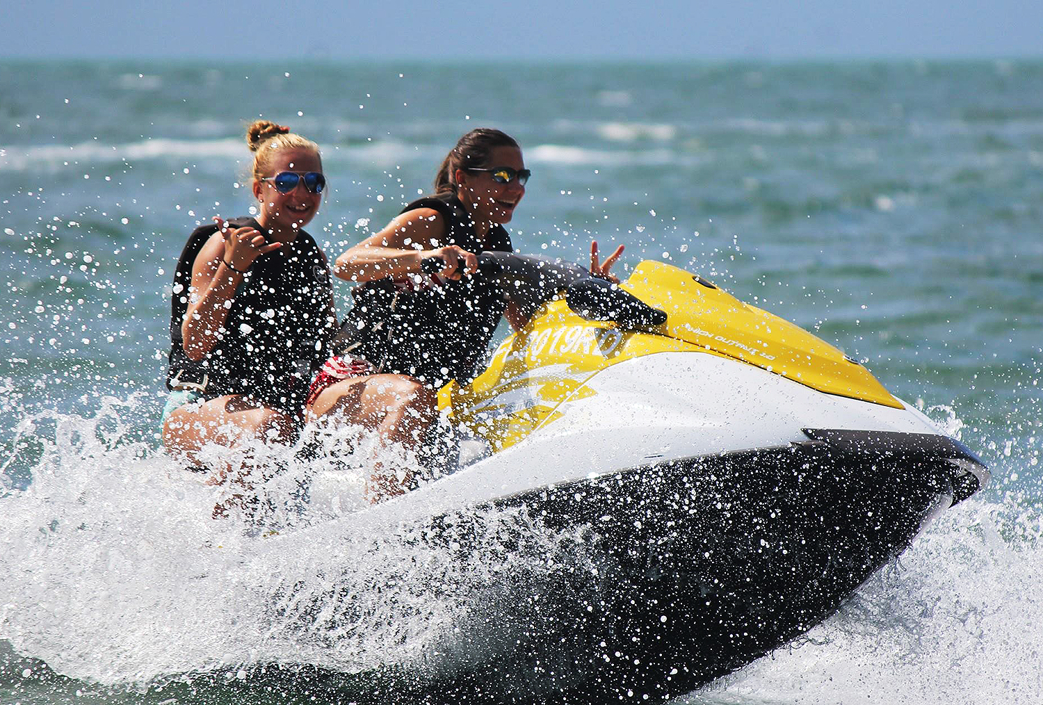 BarefootBillys_Jetski_Rental_4_Crop