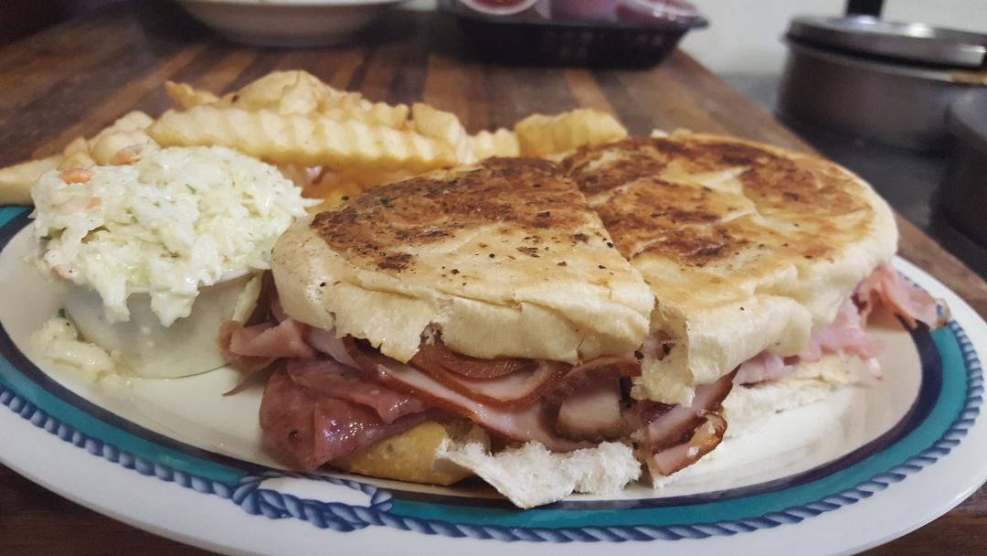 FishTalesMarket&Eatery4