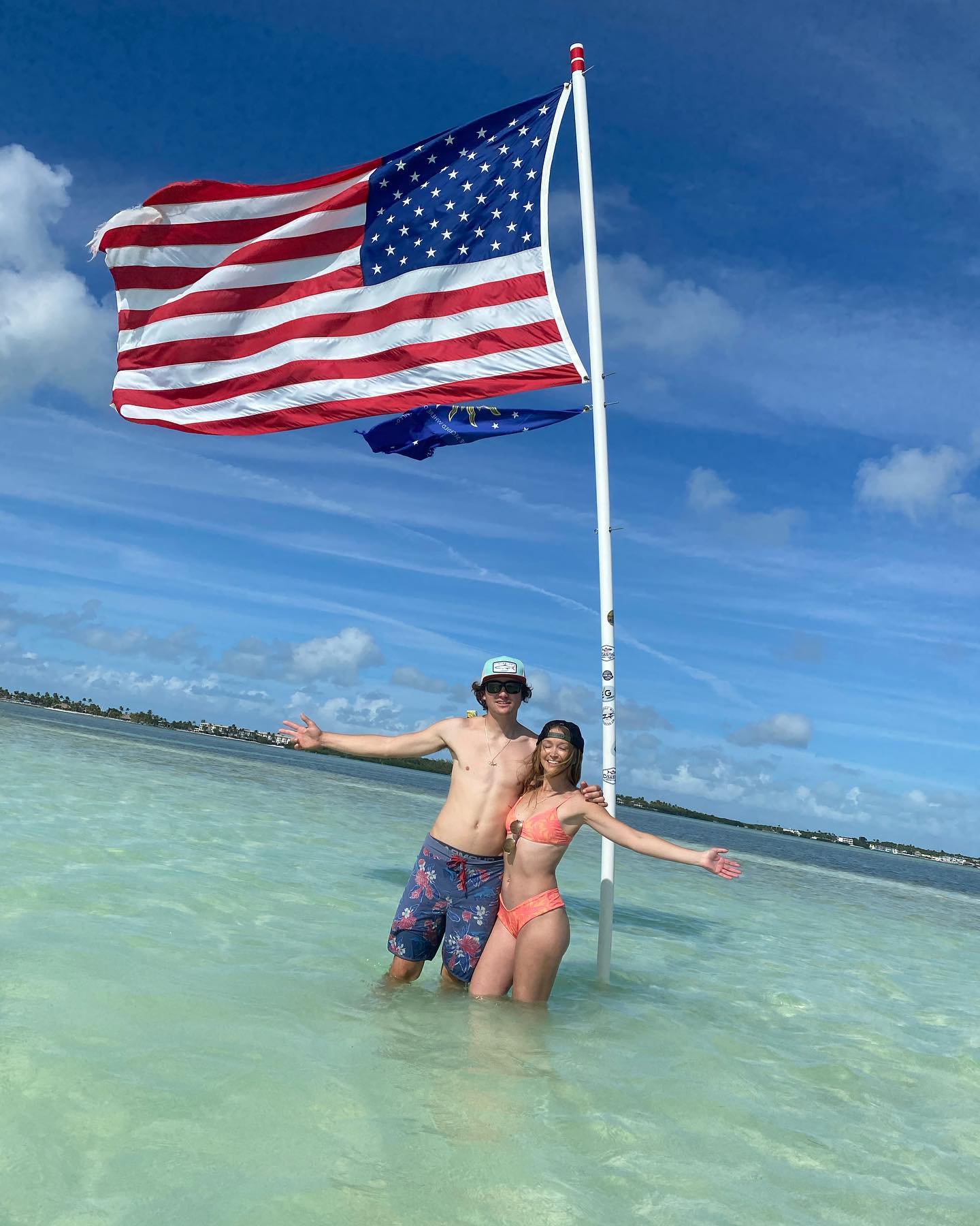 IslanderGirlSandbar1