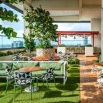 Sparrow_Outside_View