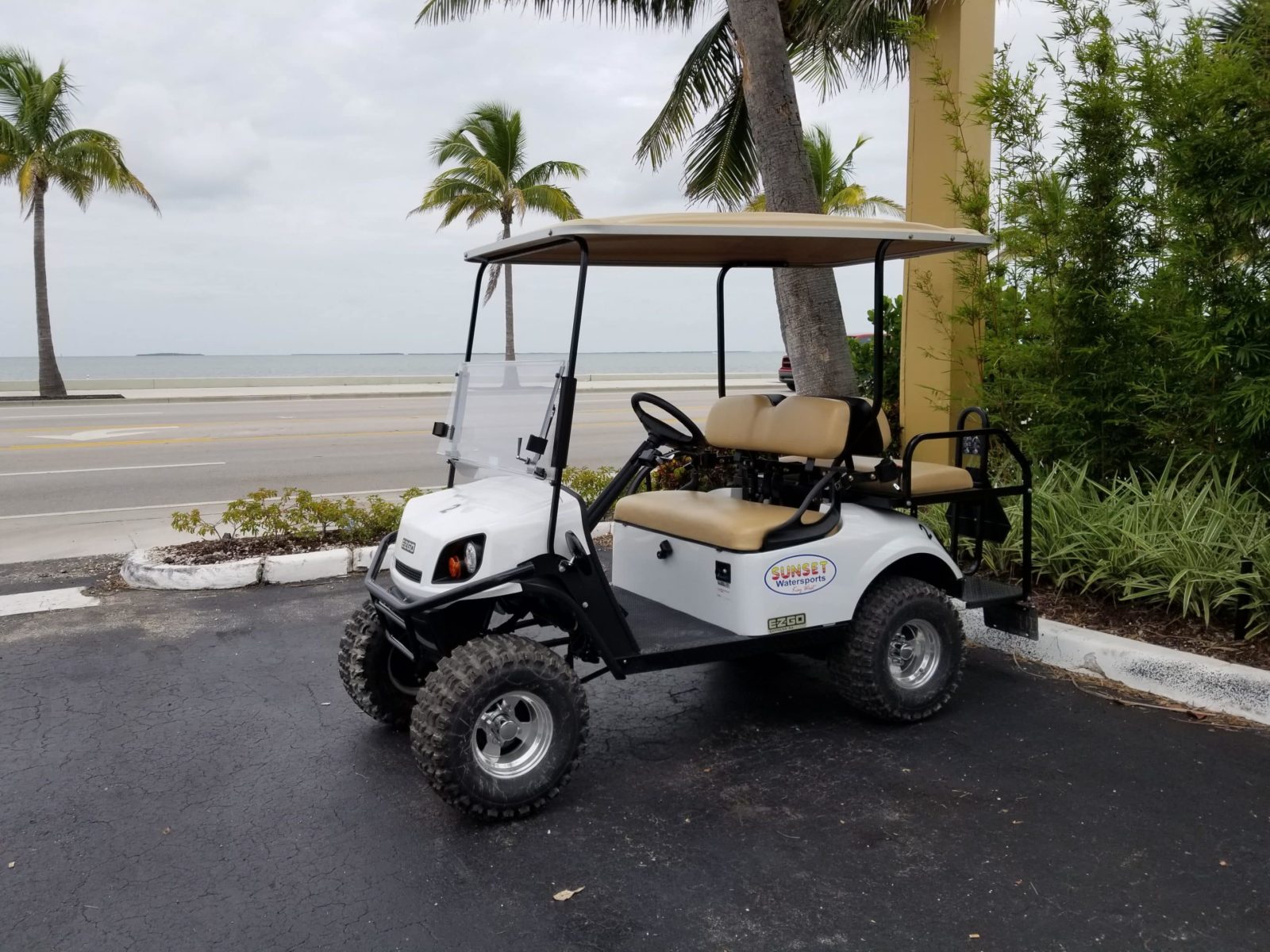key-west-golf-cart-rental-4-seater