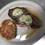 Shipwrecks Bar & Grill