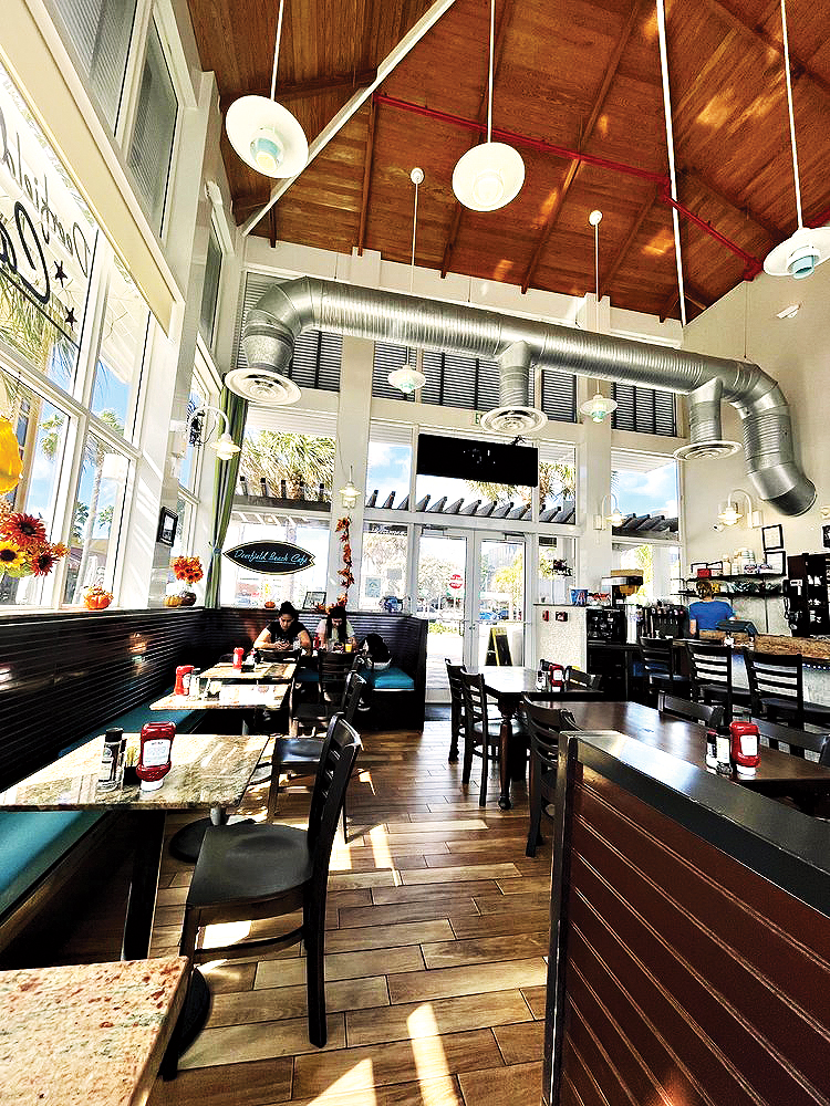 DeerfieldBeachCafé_Int
