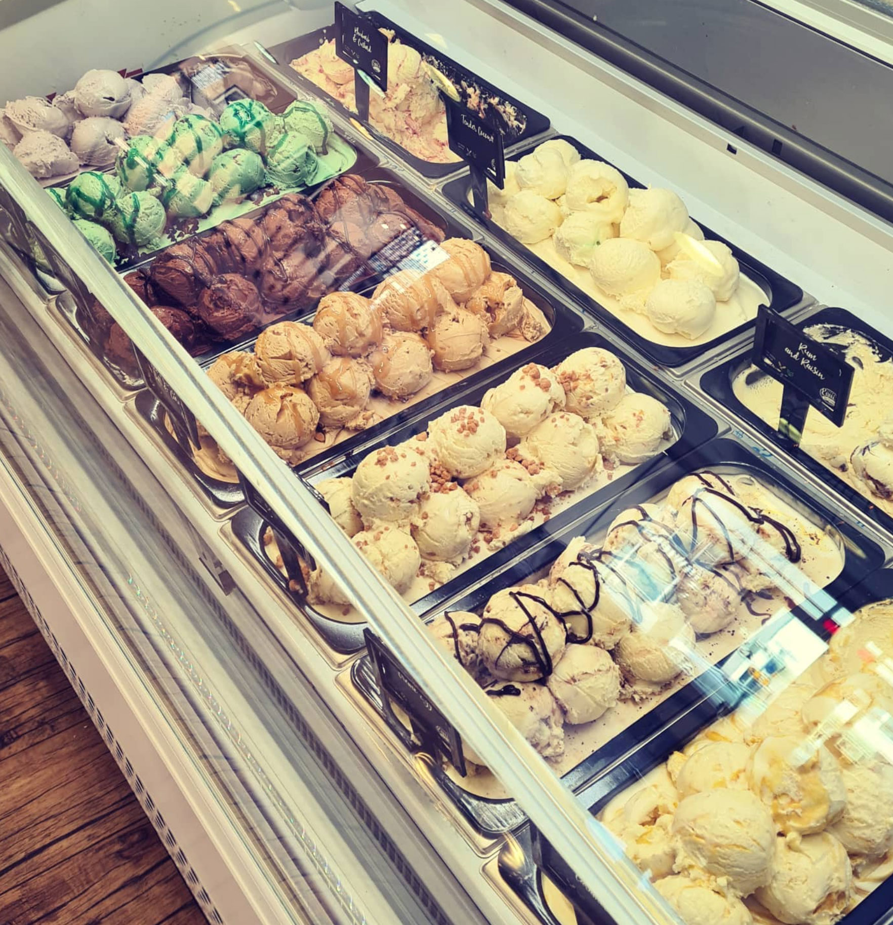 MrC'sGourmetIceCream1