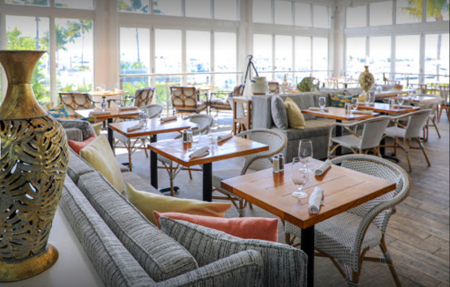 YellowfinBar&Grill10