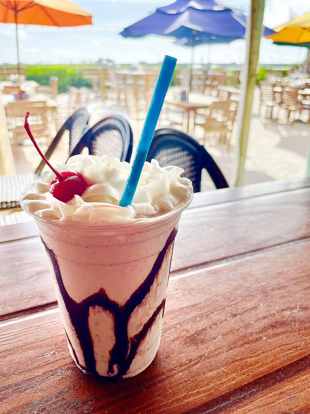 KikisSandbar_Raspberry Mudslide