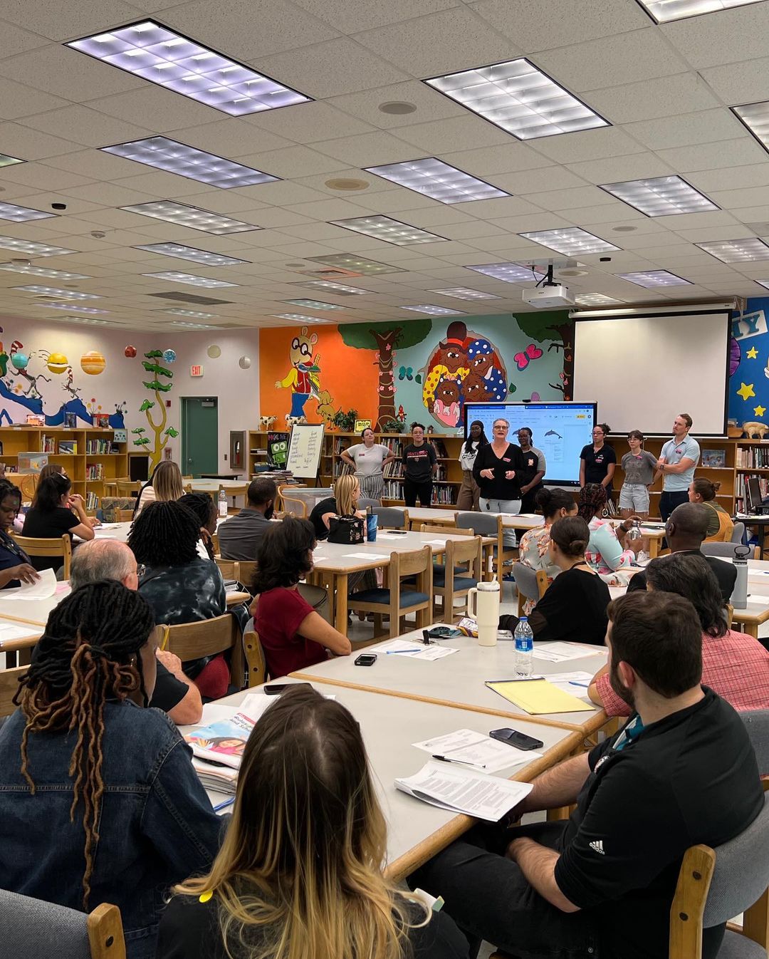 artsgaragedelraybeach_313843777_617221100086394_1776245040160923865_n