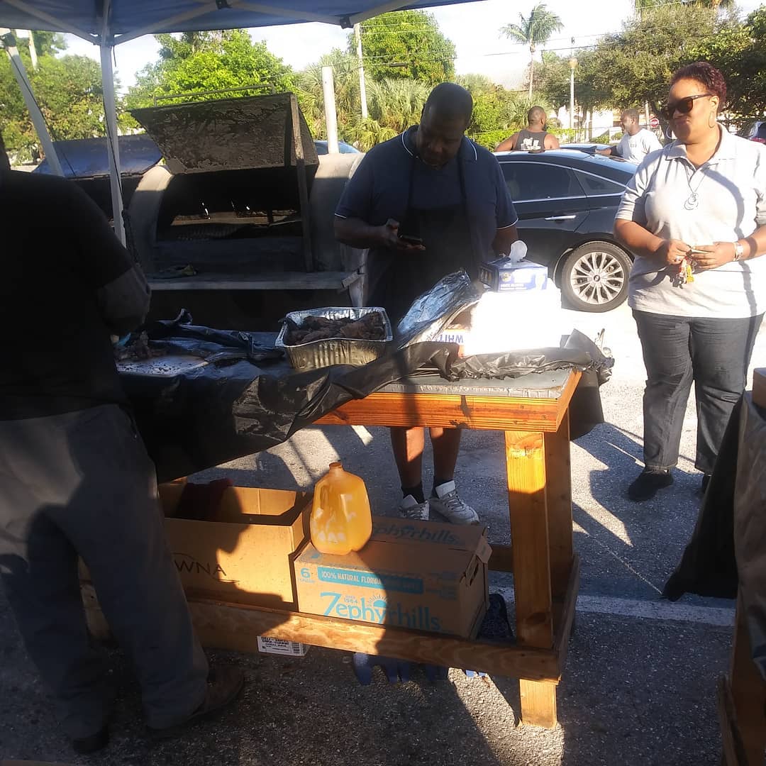 ceasar_ribs_74919289_2564712566942162_5162963830274338362_n