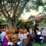 dada_outside-eating-1200x800-1