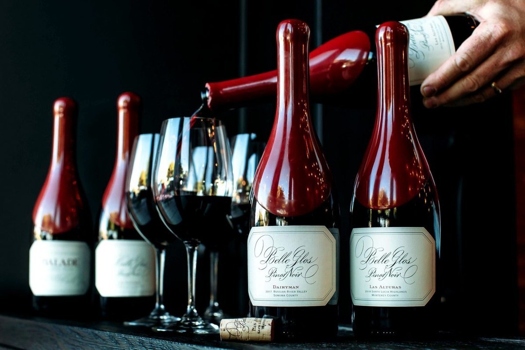 viennawinebardavie_280576330_969151846992182_8066468776175804663_n