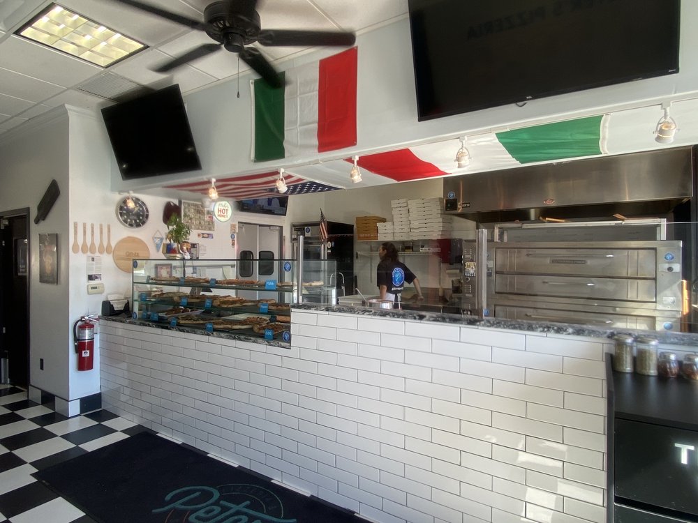 peters pizzeria