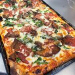 peters_pizzeria_356608827_207069781874283_1973612299432030545_n