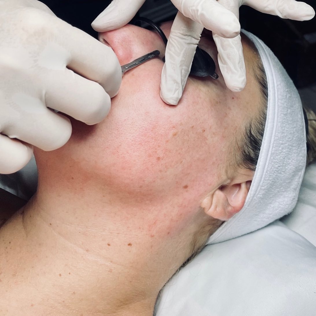 lisabandcompanydayspa_341940307_1264143067858273_4399442233161888285_n