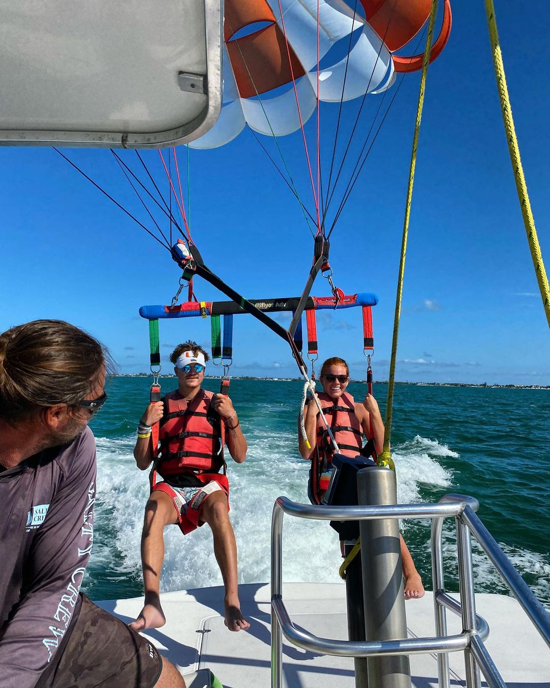 parasailmiddlekeys_347475325_791816162294177_6779383085163363533_n