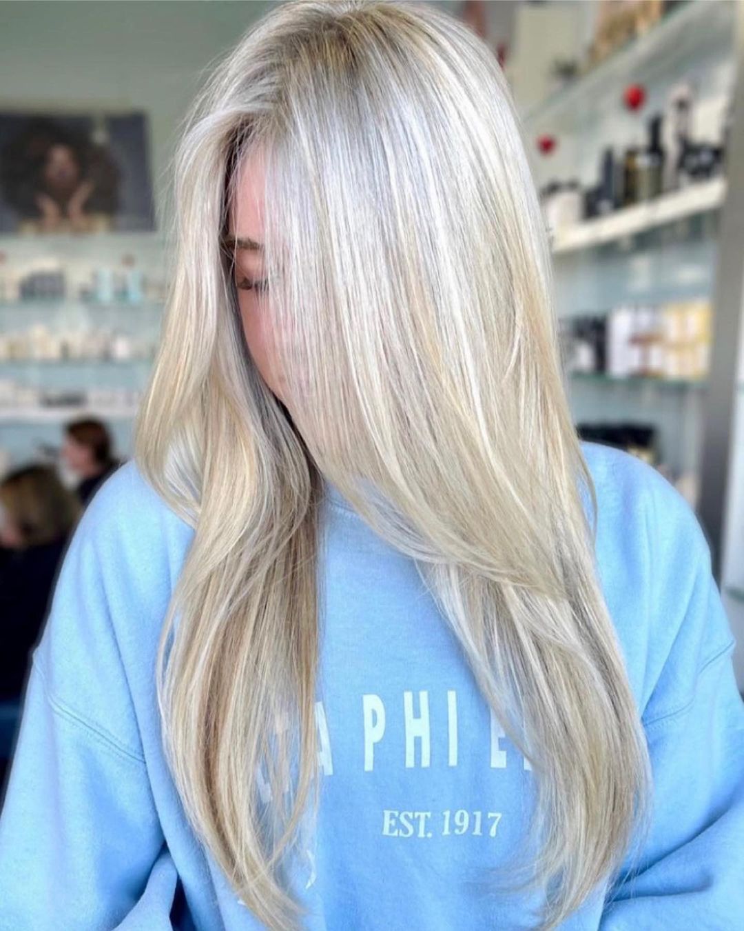 salonsora_365471845_1343981839881569_1773897312865224877_n