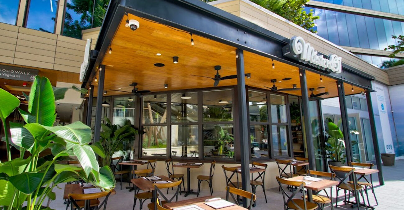 Mister 01 Coconut Grove