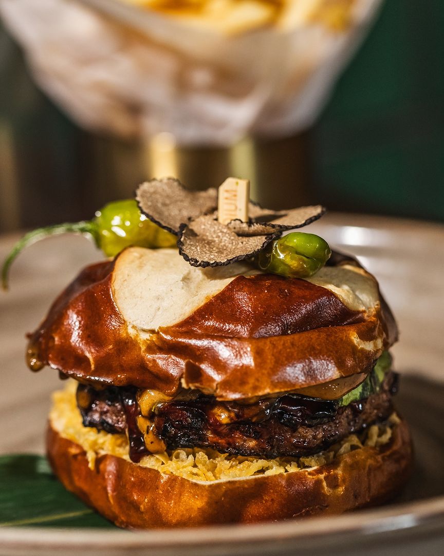 asiatikomiami_375756795_276532121796207_5865804741078162560_n