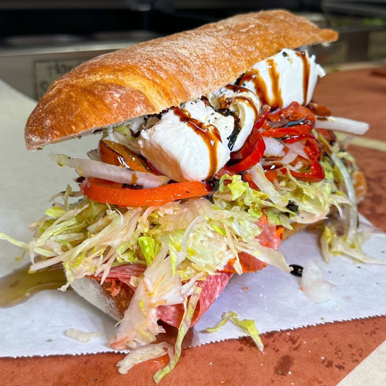 jholanosdeli_328330262_3350103251868141_5073393358154891556_n