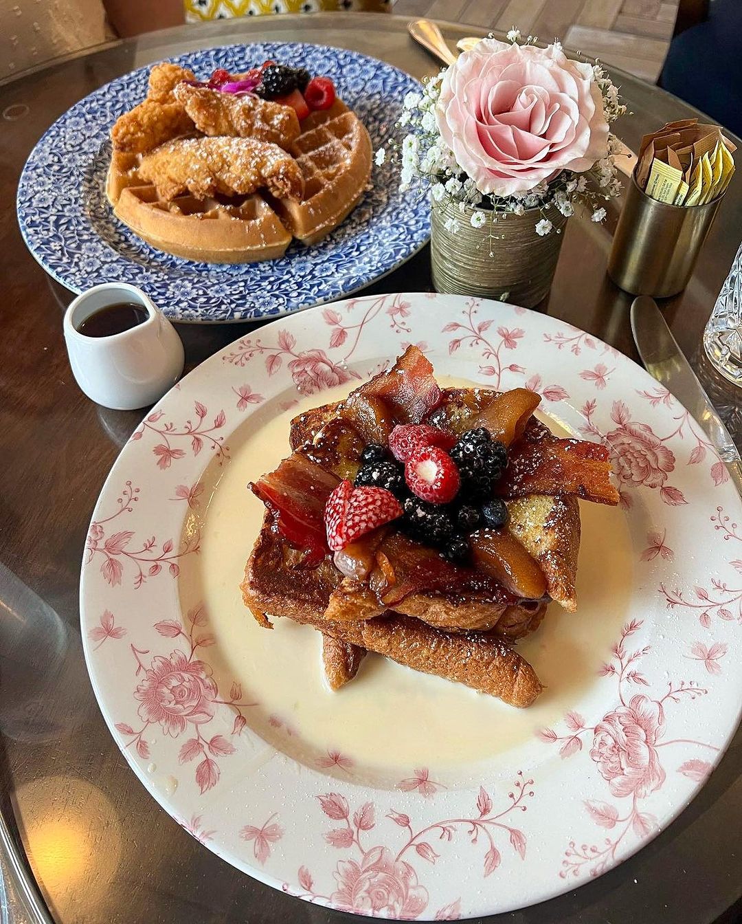 littlehen__358011826_18294693121119431_4388465499412062330_n