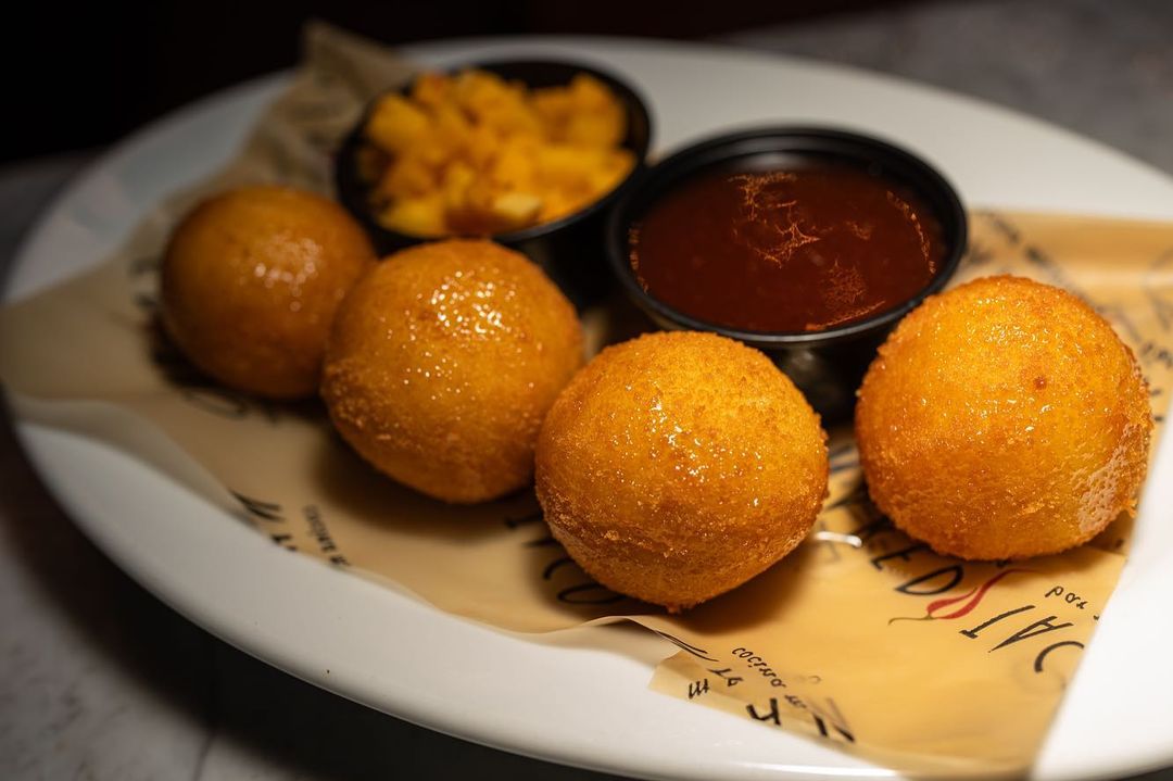 lovenakedtaco_379314182_819617076290419_8747753834465684738_n