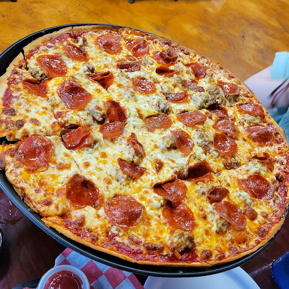 windy.city.pizza_363791666_224075033939706_1918913325031898558_n