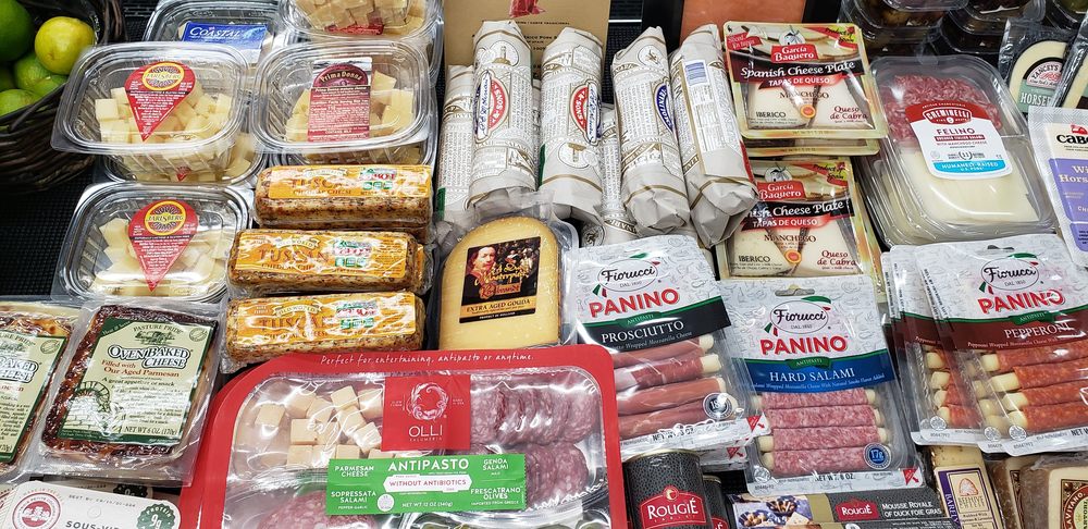 Crowne Wine and Spirits Boca 6