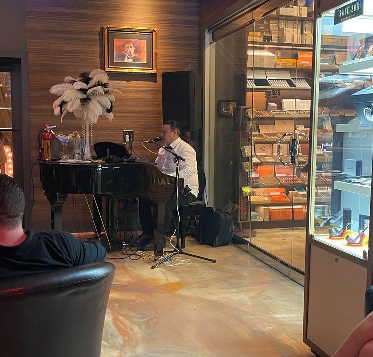 Strikes Cigar Lounge 3