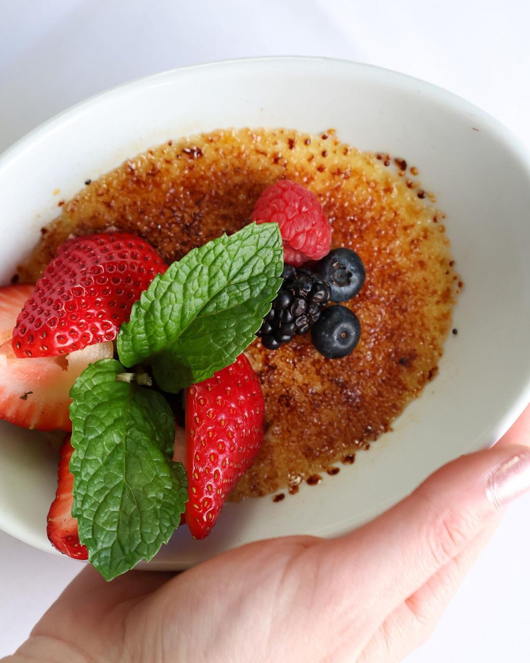 ruthschris_1683560344_3098251169511996331_1104350690