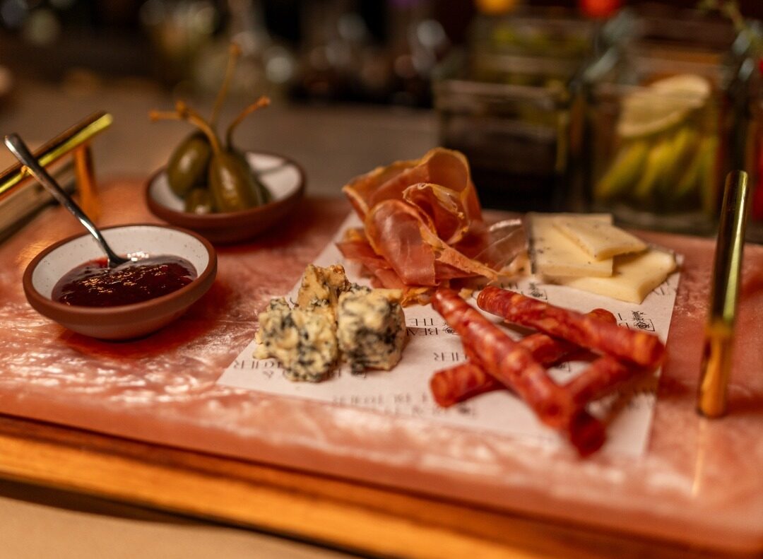 beautyandthebutchermiami_1692893467_3176543079749646210_297217868