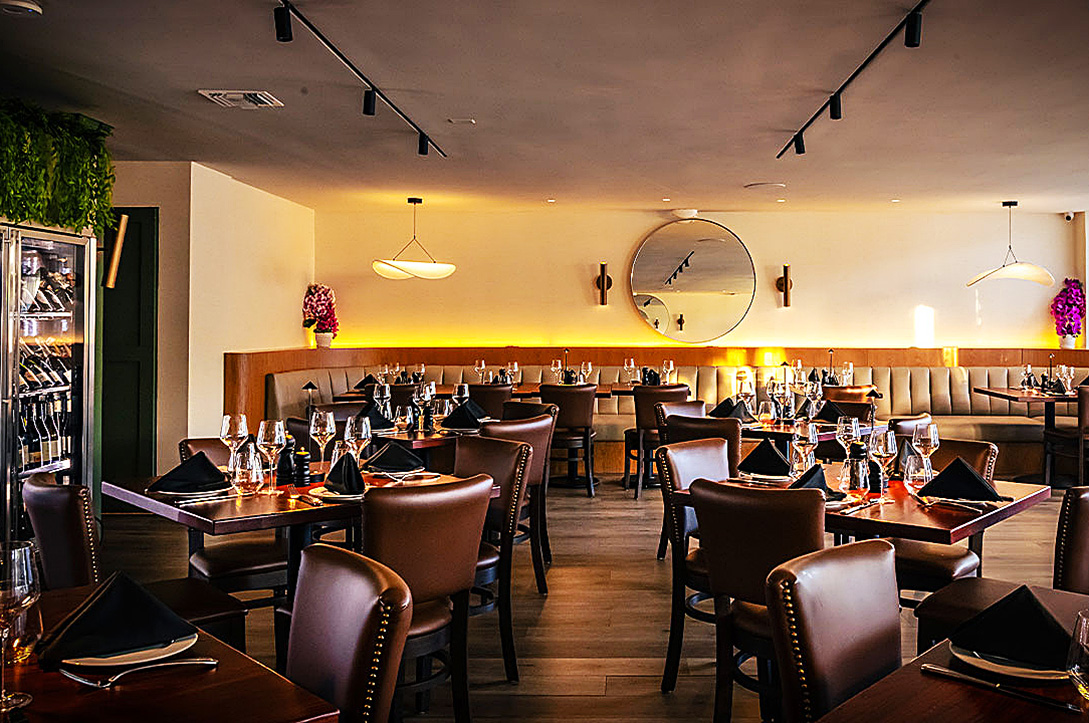 Sunness Supper Club Interior