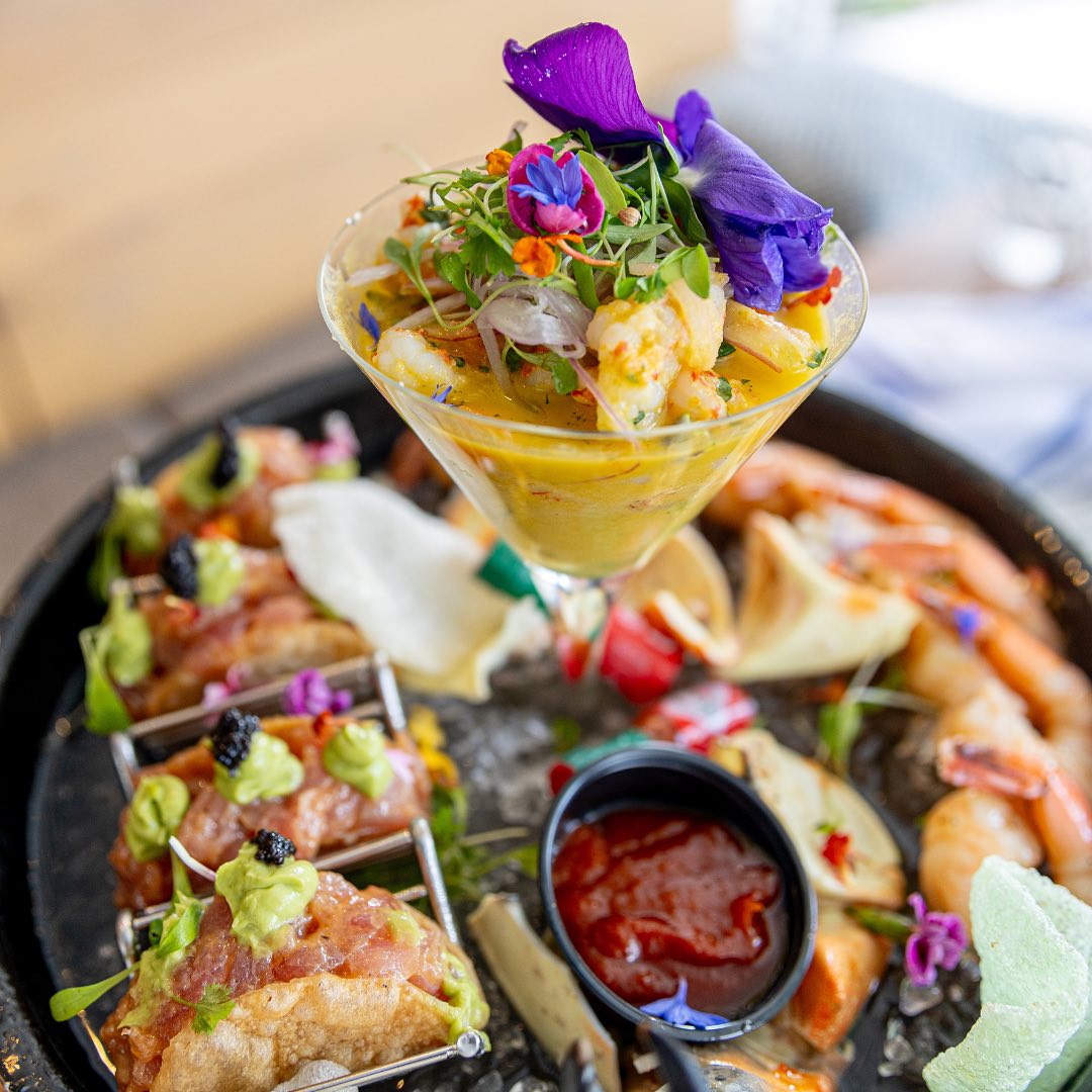 Bayshore Club Bar & Grill