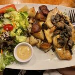 Boat House Bar & Grill (4)