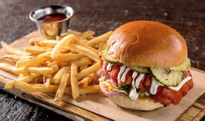 Twin Peaks Fort Lauderdale Burger