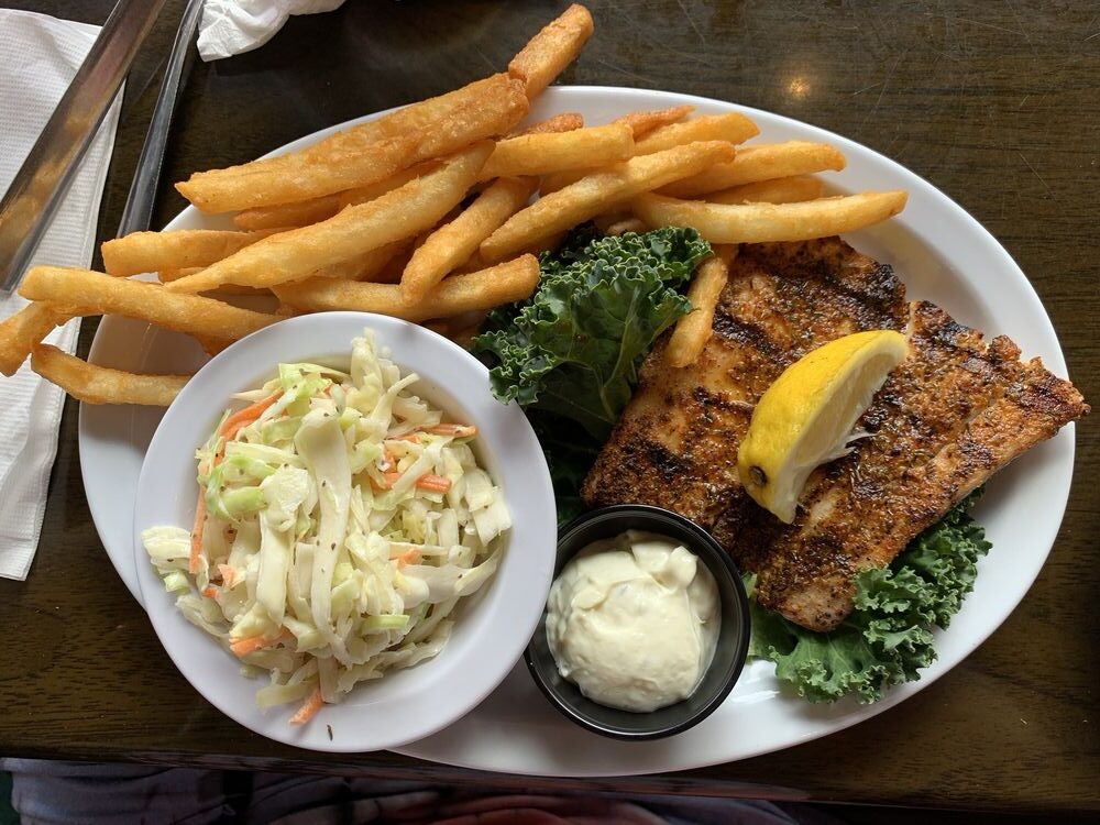 Two Georges Waterfront Grille (4)