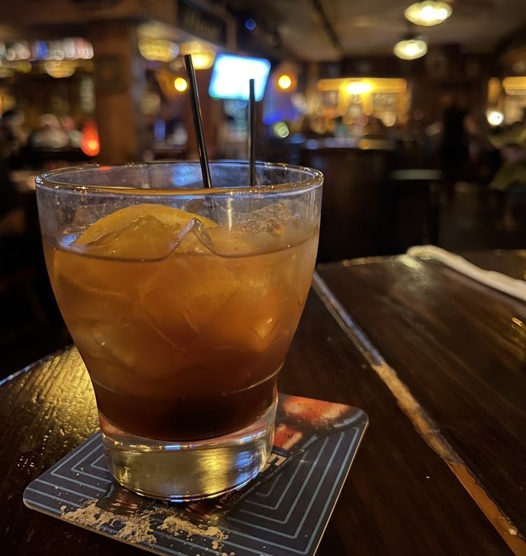 The Field Irish Pub & Eatery (7)